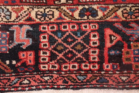 Gharajeh Red Hand Knotted 91 X 127 Area Rug 400-16769 Image 6