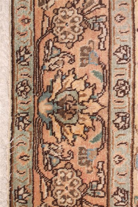 Tabriz Beige Hand Knotted 94 X 124 Area Rug 400-16773 Image 13