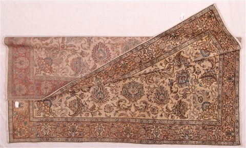 Tabriz Beige Hand Knotted 94 X 124 Area Rug 400-16773 Image 5