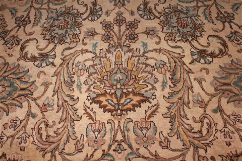 Tabriz Beige Hand Knotted 94 X 124 Area Rug 400-16773 Image 7