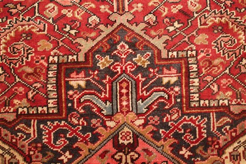 Heriz Red Hand Knotted 97 X 117 Area Rug 400-16774 Image 12