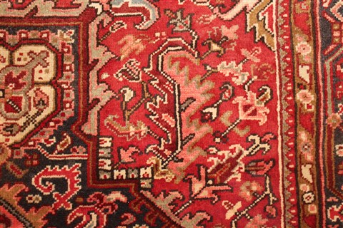 Heriz Red Hand Knotted 97 X 117 Area Rug 400-16774 Image 17