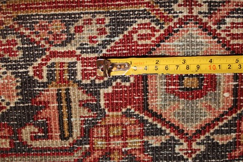 Heriz Red Hand Knotted 97 X 117 Area Rug 400-16774 Image 21
