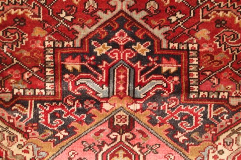 Heriz Red Hand Knotted 97 X 117 Area Rug 400-16774 Image 9