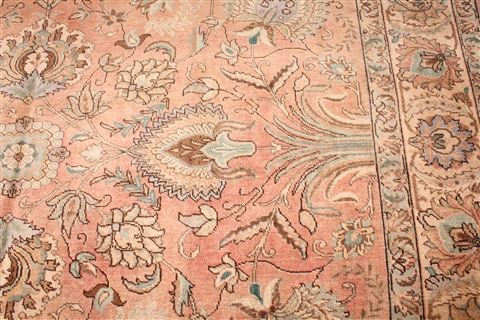 Tabriz Purple Hand Knotted 88 X 110 Area Rug 400-16775 Image 4