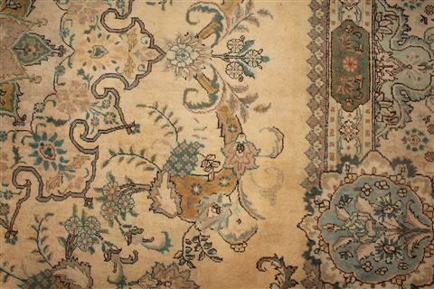 Tabriz Purple Hand Knotted 101 X 132 Area Rug 400-16786 Image 18