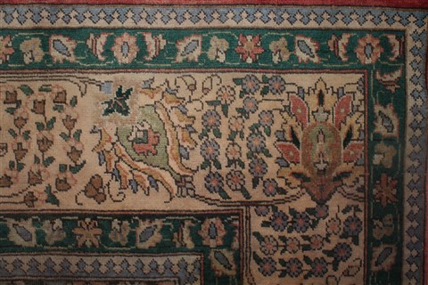 Tabriz Purple Hand Knotted 98 X 1511 Area Rug 400-16788 Image 14