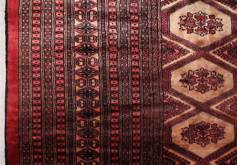 Bokhara Green Hand Knotted 91 X 113 Area Rug 400-16792 Image 7
