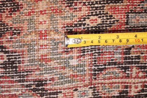 Heriz Red Hand Knotted 99 X 127 Area Rug 400-16811 Image 19