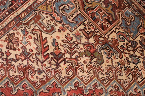 Heriz Red Hand Knotted 99 X 127 Area Rug 400-16811 Image 12