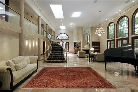 Heriz Red Hand Knotted 99 X 127 Area Rug 400-16811 Image 3