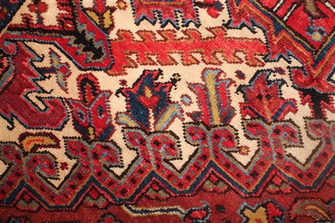 Heriz Red Hand Knotted 99 X 134 Area Rug 400-16812 Image 15