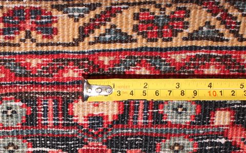 Ardebil Red Hand Knotted 98 X 133 Area Rug 400-16813 Image 11