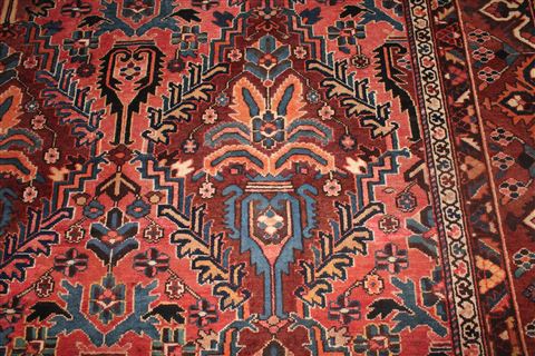 Bakhtiar Red Hand Knotted 98 X 124 Area Rug 400-16814 Image 10
