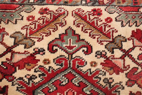 Heriz Red Hand Knotted 98 X 134 Area Rug 400-16815 Image 15