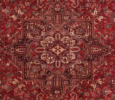 Heriz Red Hand Knotted 98 X 134 Area Rug 400-16815 Image 5