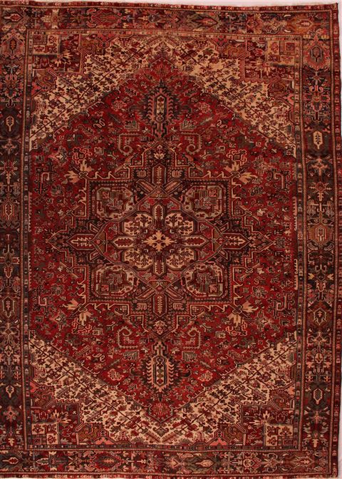 Heriz Red Hand Knotted 98 X 134 Area Rug 400-16815 Image 0