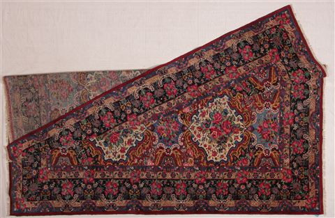 Mashad Red Hand Knotted 103 X 133 Area Rug 400-16895 Image 14