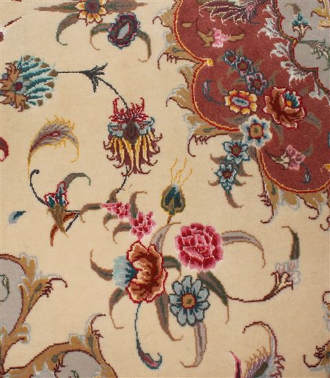 Tabriz Beige Hand Knotted 50 X 70 Area Rug 400-16904 Image 12