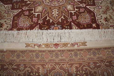 Tabriz White Hand Knotted 51 X 69 Area Rug 400-16907 Image 12