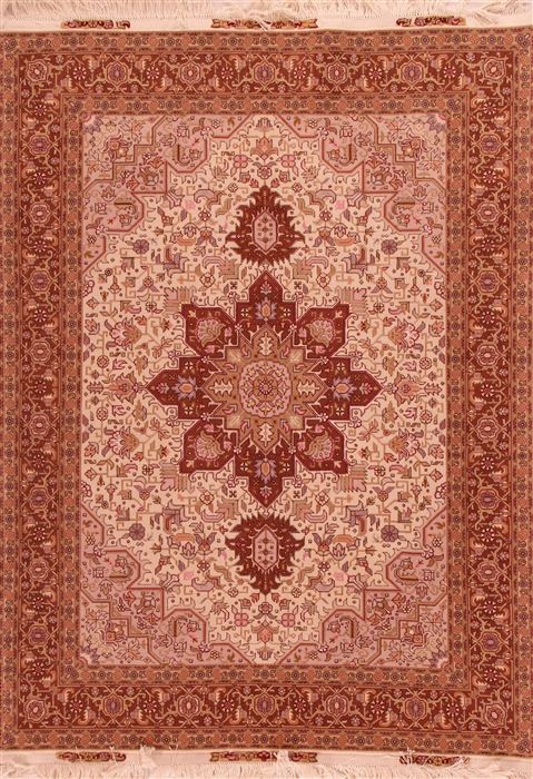 Tabriz White Hand Knotted 51 X 69 Area Rug 400-16907 Image 0