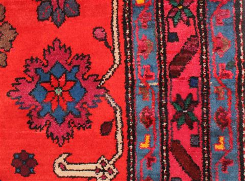 Bakhtiar Red Hand Knotted 46 X 73 Area Rug 400-16913 Image 1