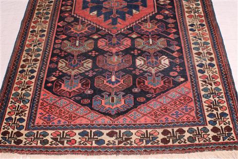 Bakhtiar Blue Hand Knotted 42 X 68 Area Rug 400-16926 Image 8