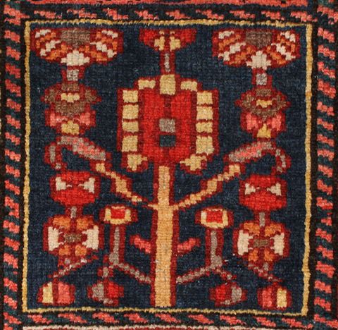 Bakhtiar Red Hand Knotted 49 X 72 Area Rug 400-16928 Image 17