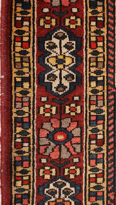 Bakhtiar Red Hand Knotted 49 X 72 Area Rug 400-16928 Image 18
