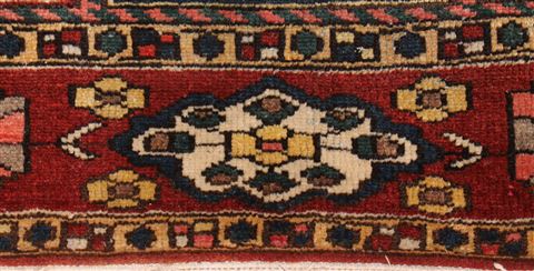 Bakhtiar Red Hand Knotted 49 X 72 Area Rug 400-16928 Image 19