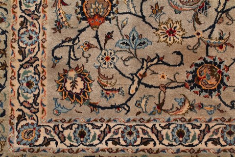 Kashan Beige Hand Knotted 89 X 125 Area Rug 400-16955 Image 15
