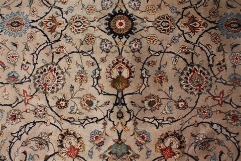 Kashan Beige Hand Knotted 89 X 125 Area Rug 400-16955 Image 17