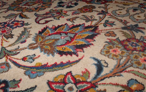 Kashan White Hand Knotted 92 X 136 Area Rug 400-16959 Image 7