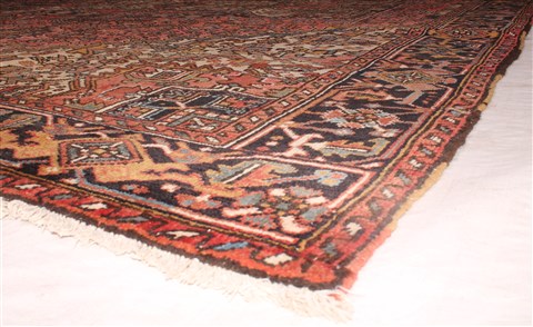 Heriz Red Hand Knotted 99 X 128 Area Rug 400-16963 Image 17