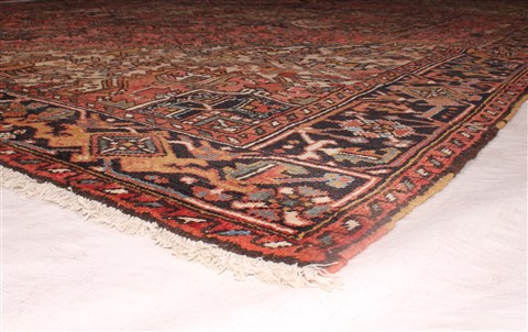 Heriz Red Hand Knotted 99 X 128 Area Rug 400-16963 Image 6