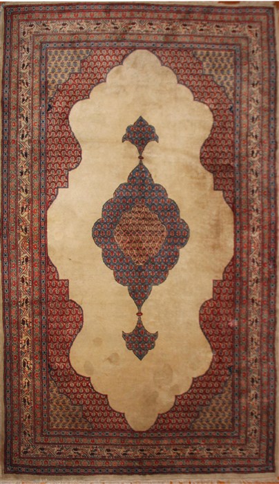 Sarouk Beige Hand Knotted 50 X 85 Area Rug 400-16969 Image 0