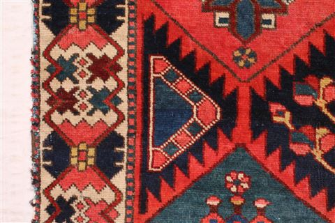 Bakhtiar Red Hand Knotted 50 X 73 Area Rug 400-16976 Image 20