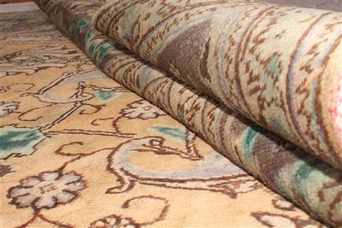 Tabriz Purple Square Hand Knotted 97 X 102 Area Rug 400-17119 Image 2