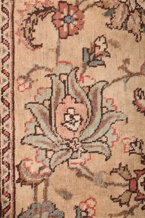 Tabriz Beige Hand Knotted 98 X 131 Area Rug 400-17121 Image 21