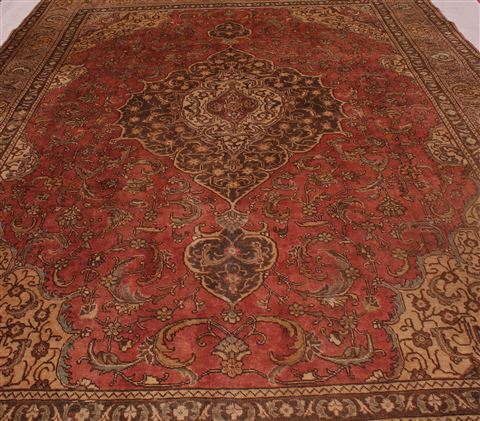 Tabriz Red Hand Knotted 910 X 130 Area Rug 400-17129 Image 13