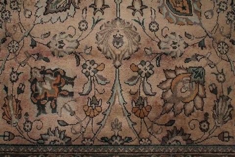 Tabriz Purple Hand Knotted 101 X 130 Area Rug 400-17135 Image 9