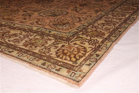 Tabriz Purple Square Hand Knotted 95 X 98 Area Rug 400-17136 Image 11