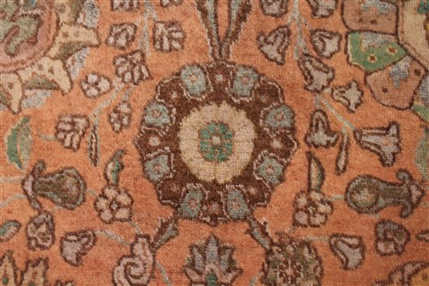 Tabriz Purple Hand Knotted 910 X 130 Area Rug 400-17153 Image 10