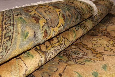 Tabriz Beige Square Hand Knotted 98 X 910 Area Rug 400-17157 Image 11