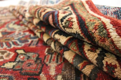 Moshk Abad Red Hand Knotted 107 X 138 Area Rug 400-17167 Image 10