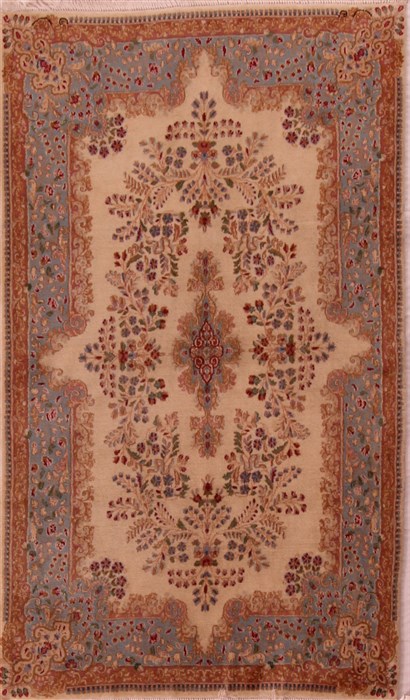 Kerman White Hand Knotted 41 X 63 Area Rug 400-17203 Image 0