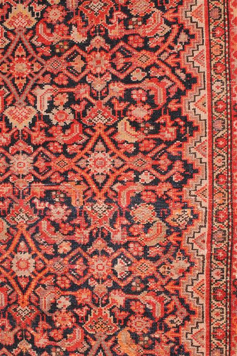 Malayer Red Hand Knotted 83 X 166 Area Rug 400-17212 Image 13