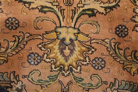 Tabriz Orange Hand Knotted 100 X 128 Area Rug 400-17241 Image 8