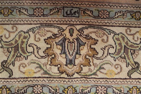 Tabriz Orange Hand Knotted 100 X 128 Area Rug 400-17241 Image 11