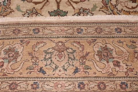 Tabriz Beige Hand Knotted 97 X 1211 Area Rug 400-17244 Image 12